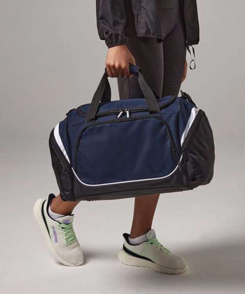 Pro team locker bag